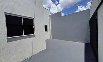 Imagem 4: Casa à venda no Jardim Europa - 2 quartos, garagem para 2 carros