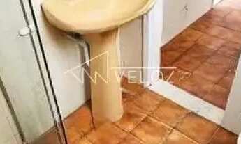 Imagem: Apartamento - / Residencial / Catete