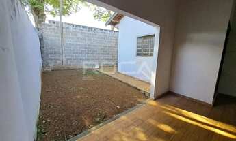 Imagem 3: Linda Casa à Venda e Locação no Bairro Parque Sisi em São Carlos