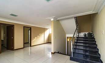 Imagem 6: Casa de 3 pavimentos à venda..R$ 1.400 k