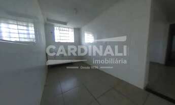 Imagem 4: Casa com 2 suítes e garagem coberta em ótima localização