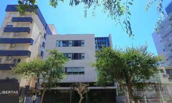 Imagem 2: Sala de frente com vaga