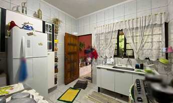 Imagem 5: Sobrado em Poá/SP; 3 dormitórios (1 suíte); 2 banheiros; 2 vagas cobertas; quintal