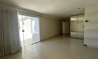 Imagem 3: SOBRADO no Cond. Jardins Madri, 527m2 terreno, 329m2 const. 4 suítes, Goiânia, Go