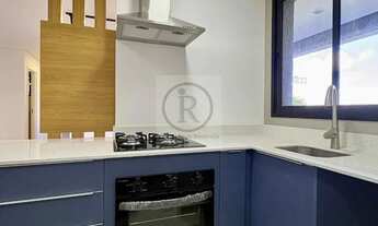 Imagem 5: Apartamento semi mobiliado de 2 dormitórios com suíte, condomínio clube, sacada com churra