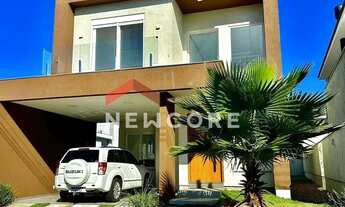 Imagem: Casa de condomínio em Rua Adolfo Inácio