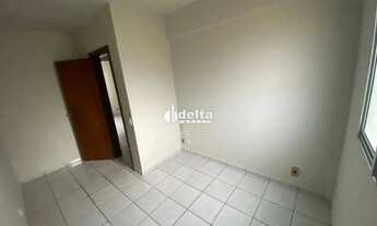 Imagem 3: Apartamento disponível para locação e venda no bairro Santa Mônica em Uberlândia-MG