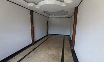 Imagem 2: Casa com 6 quartos sendo 3 suítes uma com hidromassagem,próximo ao Estádio Jonas Duarte