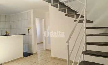 Imagem 2: Apartamento disponível para venda no bairro Osvaldo Rezende em Uberlândia-MG