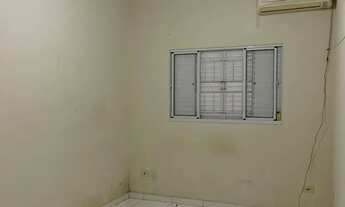 Imagem 2: Casa Térrea 2 dormitórios sendo 1 suite com edixulas nos fundos para locação em Taubate