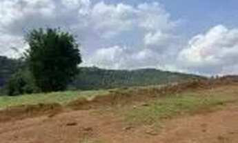 Imagem 4: Terrenos PLANOS com portaria e infraestrutura de água