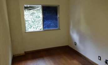 Imagem 2: Alugo Apto com 02 Quartos no Fonseca