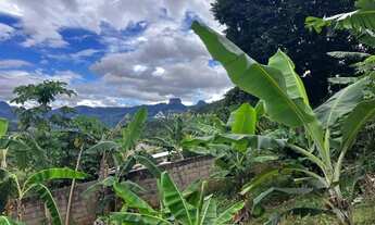 Imagem: Terreno à Venda com Vista para a Pedra