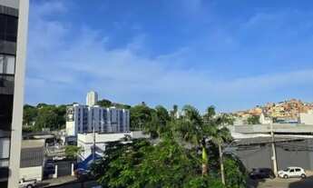 Imagem 6: OPORTUNIDADE NO RIO VERMELHO: APARTAMENTO NASCENTE E VENTILADO 2/4  2º ANDAR DE ESCADAS