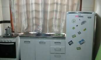 Imagem: Alugo uma Kit-Net Pequena Simples em Penha-SC