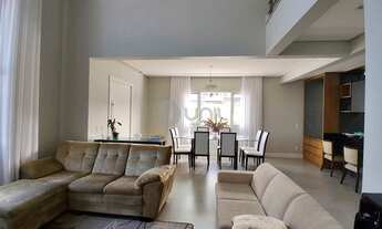 Imagem 6: Casa com 317m² de área privativa no Jardim Atlântico