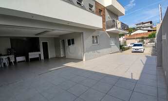 Imagem 3: Casa com 317m² de área privativa no Jardim Atlântico