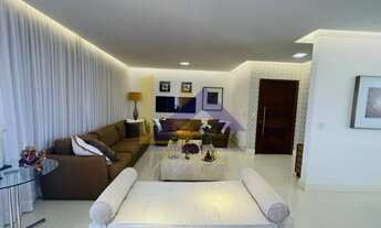 Imagem 4: AP SUPER LUXO a uma quadra OLIVIA FLORES