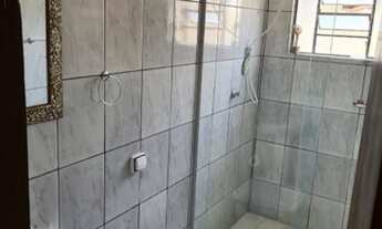 Imagem 6: Vende-casa em bairro tranquilo