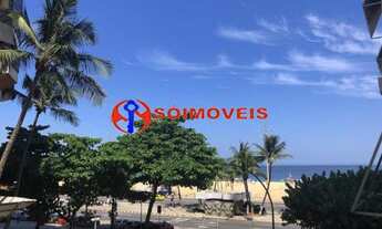 Imagem 2: Apartamento para venda possui 310 metros quadrados com 4 quartos em Copacabana - Rio de Ja