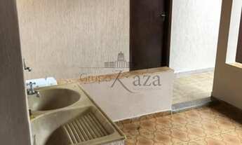 Imagem 7: Casa Condomínio - Jardim das Flores - 3 Dormitórios - 130m²