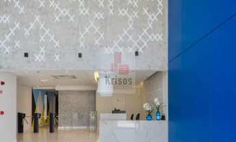 Imagem 7: Conjunto comercial ao lado do metrô