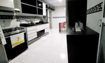 Imagem 5: Casa de condomínio com 220 m², 3 quartos sendo 1 suíte em Vagem Pequena - RJ