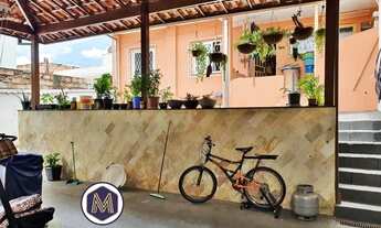 Imagem 7: CASA REFORMADA 273M²- 5 QUARTOS - 2 SUÍTES - 4 BANHEIROS - AQUECIMENTO SOLAR - 2 VAGAS