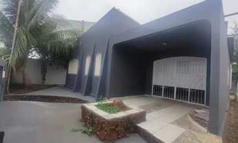 Imagem 2: Casa a 10 metros do Super mercado Comper do CPA 1