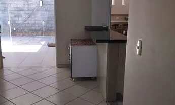 Imagem 7: Casa para venda tem 190 metros quadrados com 4 quartos , frente ao OBA e padaria Abelha Gu