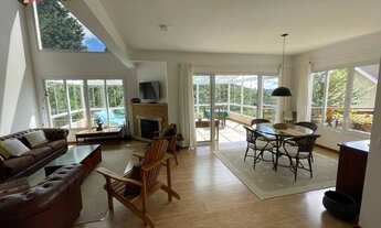 Imagem 3: Casa com linda vista, 3 suítes, 211 m² por R$ 1.700.000 - Alto da Boa Vista - Campos do Jo