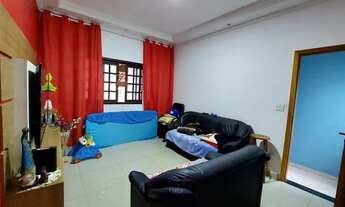 Imagem: Sobrado para aluguel possui 182 metros quadrados