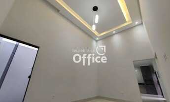 Imagem 6: Excelente Casa no Residencial Com lote de 200 MT² e 133 Mt² de área Construída. Contendo 3