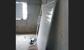 Imagem 4: Vendo essa casa tamanho 6,5x22 atrás e primeiro andar