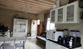 Imagem 6: Casa com 1020 metros quadrados de área total à 250 metros da rodovia