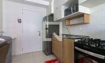 Imagem 2: Apartamento para Aluguel - Itaquera, 2 Quartos, 32 m2