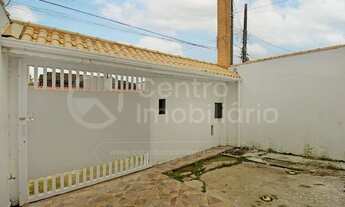 Imagem 2: CASA à venda com 2 quartos em Peruíbe, no bairro Parque D Aville