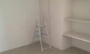 Imagem 7: Alugo, 2 Qts+Dependencia, 84m², Varanda, 2 Banheiros, Armários, Área de Serviço Ampla, 1 V