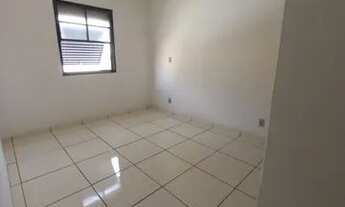 Imagem 7: R$850,00 aluguel três Dormitórios