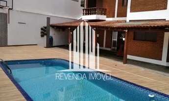 Imagem: CASA ASSOBRADADA NO CONDOMÍNIO SÃO FERNANDO