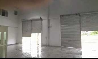 Imagem 2: Galpão para aluguel e/ou venda c/ 400m² e 3 banheiros - Avenida Independência - COM0093WG