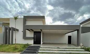 Imagem 1: Excelente Casa! 03 Suítes, 400m2, Escriturada, Piscina, Colônia Agrícola Samambaia