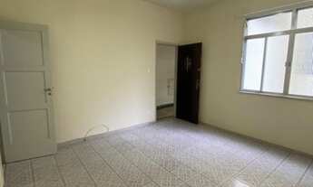 Imagem 2: Apartamento para venda tem 68 metros quadrados com 2 quartos em Flamengo - Rio de Janeiro