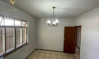 Imagem 3: Ótima casa com 02 quartos e vaga de garagem coberta