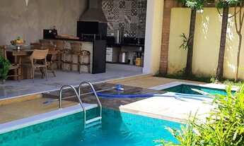 Imagem 2: CASA térrea 03 suítes, piscina -100m da praia- Maitinga