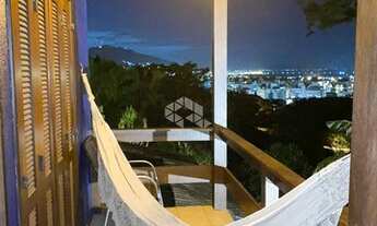 Imagem: Casa para venda tem 283 metros quadrados