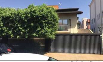 Imagem 2: Casa para venda tem 495 metros quadrados com 2 quartos