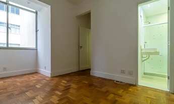 Imagem 2: Apartamento para venda com 90 metros quadrados com 3 quartos em Laranjeiras - Rio de Janei