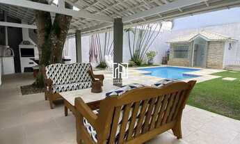 Imagem 6: Casa duplex em estilo clássico com seis quartos a venda em condomínio na Barra da Tijuca