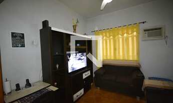 Imagem 2: Casa para Aluguel - Bento Ribeiro, 1 Quarto, 119 m2